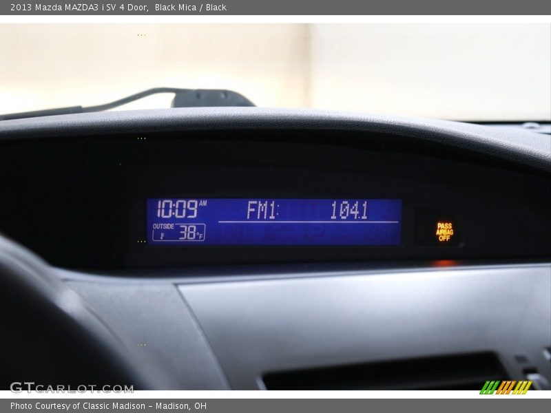 Black Mica / Black 2013 Mazda MAZDA3 i SV 4 Door