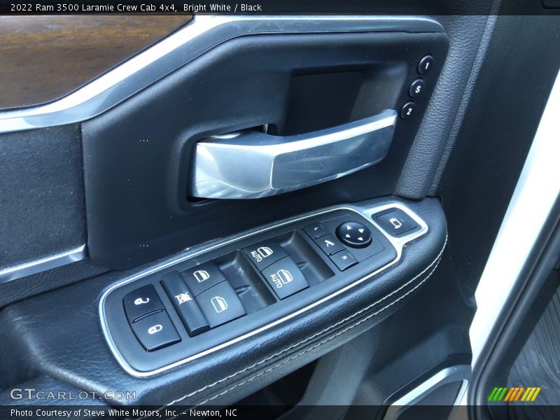 Bright White / Black 2022 Ram 3500 Laramie Crew Cab 4x4