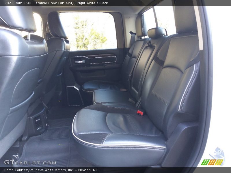 Bright White / Black 2022 Ram 3500 Laramie Crew Cab 4x4