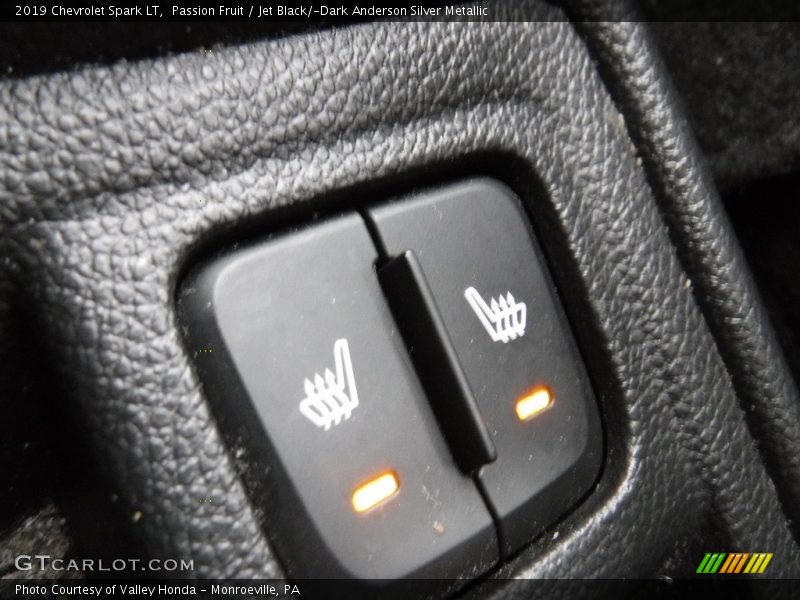 Passion Fruit / Jet Black/­Dark Anderson Silver Metallic 2019 Chevrolet Spark LT