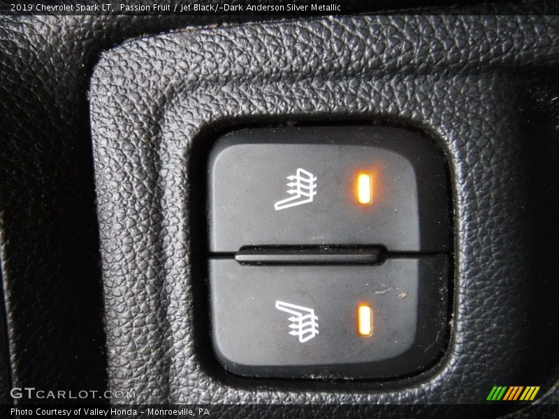 Passion Fruit / Jet Black/­Dark Anderson Silver Metallic 2019 Chevrolet Spark LT