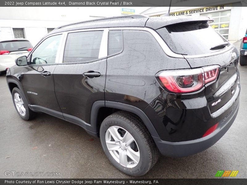 Diamond Black Crystal Pearl / Black 2022 Jeep Compass Latitude 4x4