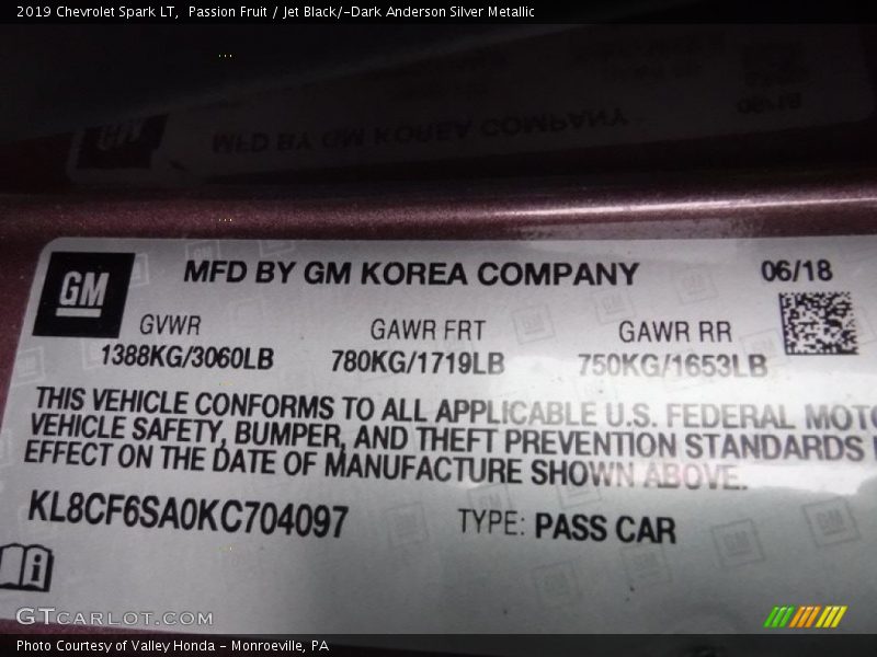 Passion Fruit / Jet Black/­Dark Anderson Silver Metallic 2019 Chevrolet Spark LT