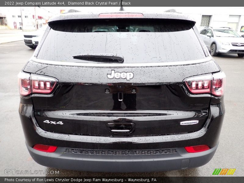 Diamond Black Crystal Pearl / Black 2022 Jeep Compass Latitude 4x4