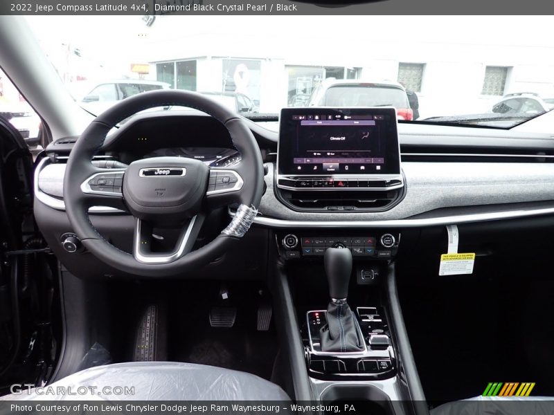 Diamond Black Crystal Pearl / Black 2022 Jeep Compass Latitude 4x4