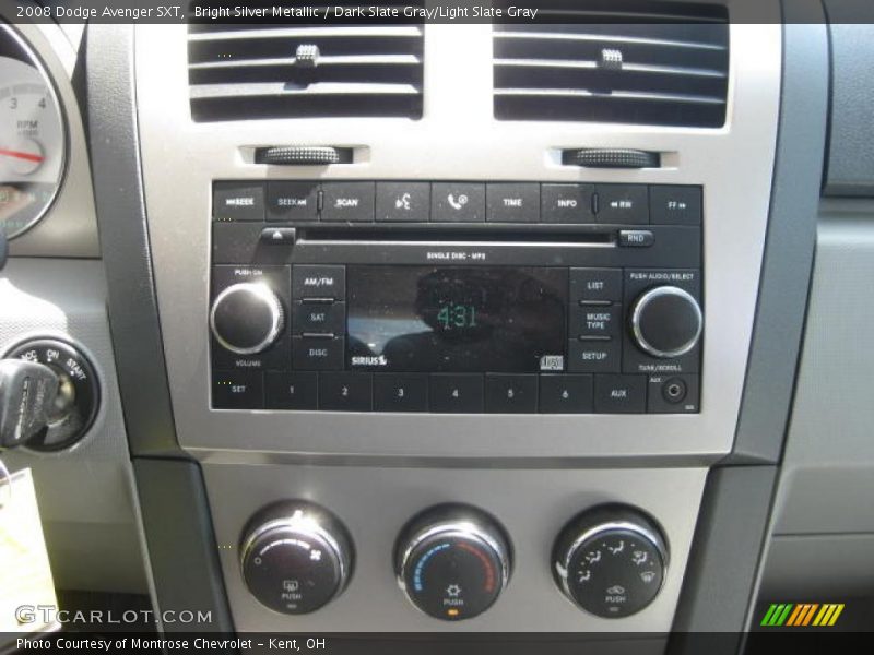 Bright Silver Metallic / Dark Slate Gray/Light Slate Gray 2008 Dodge Avenger SXT