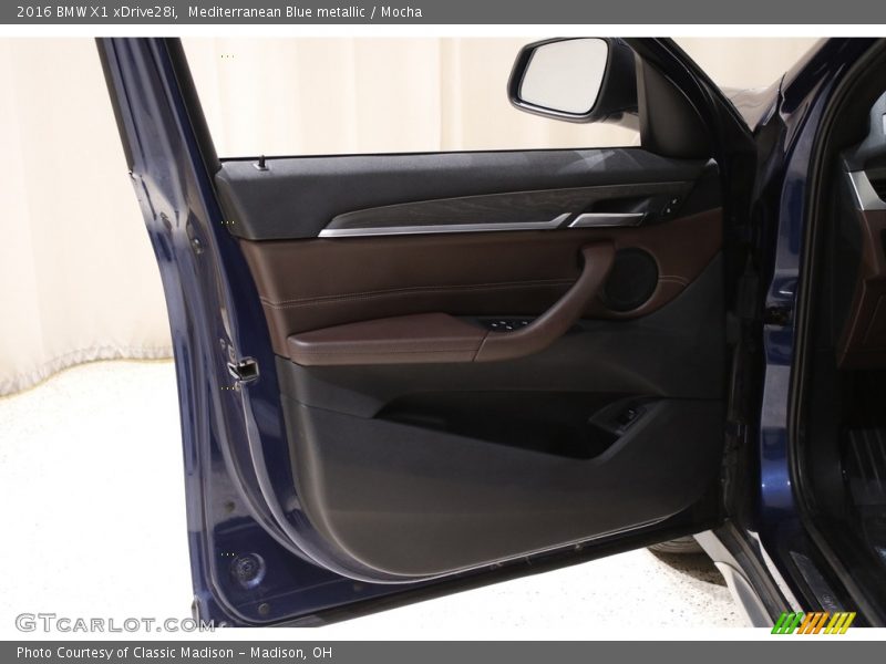 Mediterranean Blue metallic / Mocha 2016 BMW X1 xDrive28i