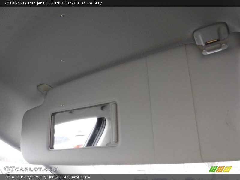 Black / Black/Palladium Gray 2018 Volkswagen Jetta S