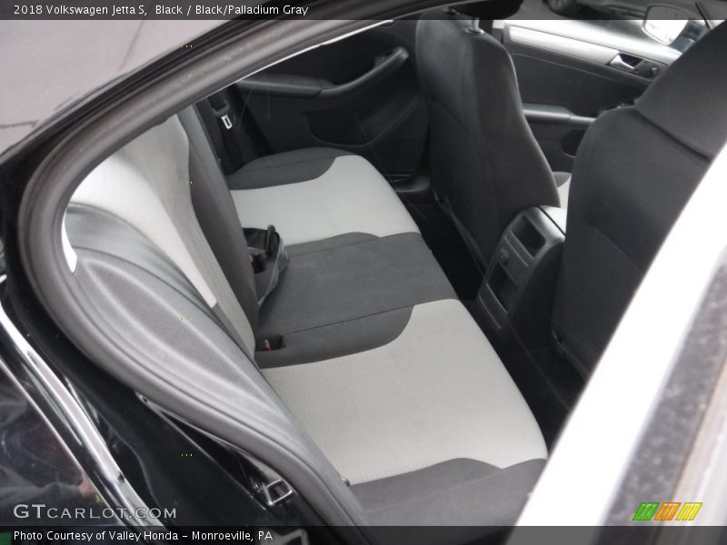 Black / Black/Palladium Gray 2018 Volkswagen Jetta S