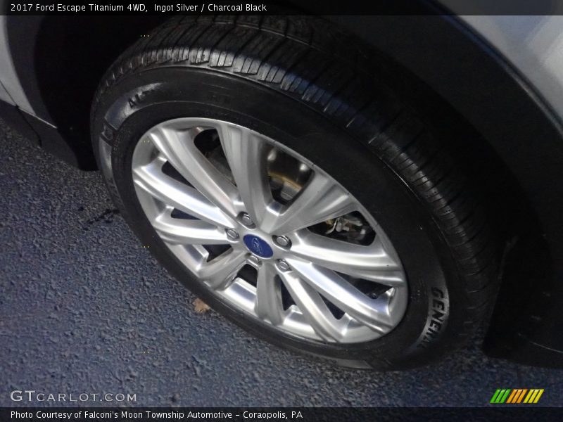 Ingot Silver / Charcoal Black 2017 Ford Escape Titanium 4WD