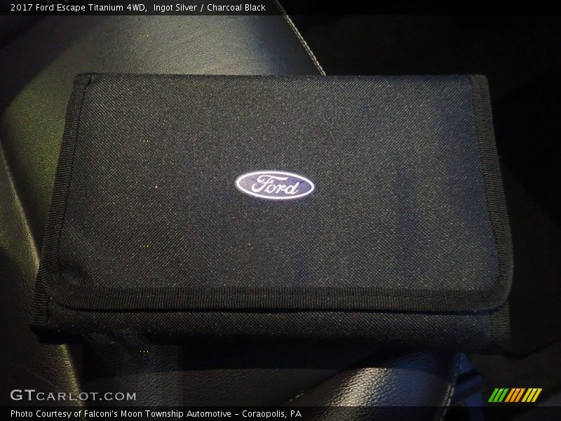 Ingot Silver / Charcoal Black 2017 Ford Escape Titanium 4WD