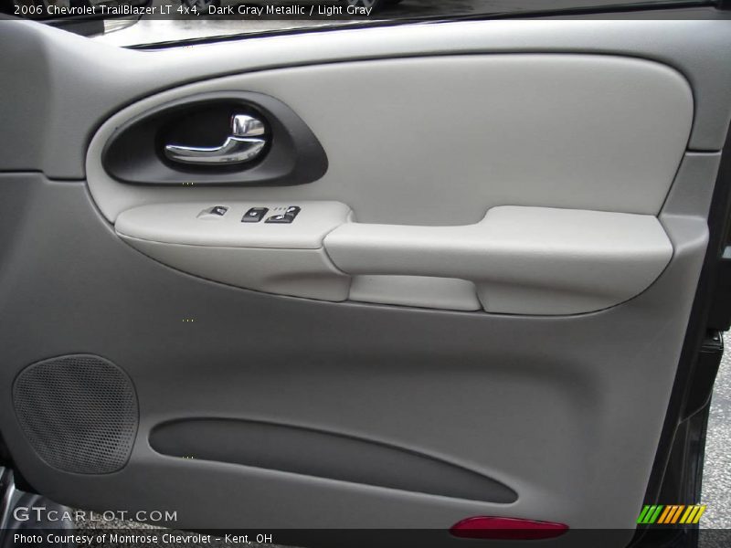 Dark Gray Metallic / Light Gray 2006 Chevrolet TrailBlazer LT 4x4