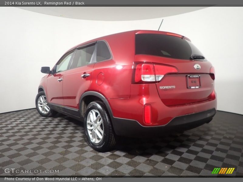 Remington Red / Black 2014 Kia Sorento LX