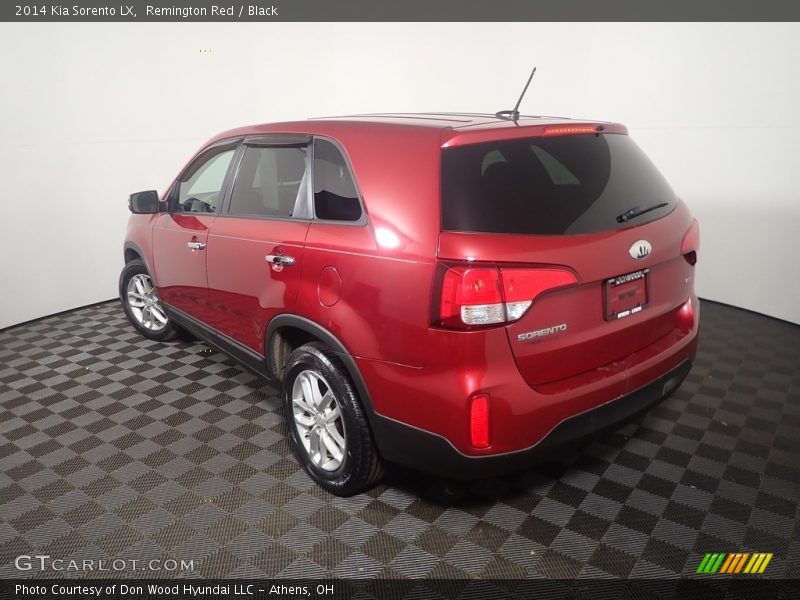 Remington Red / Black 2014 Kia Sorento LX