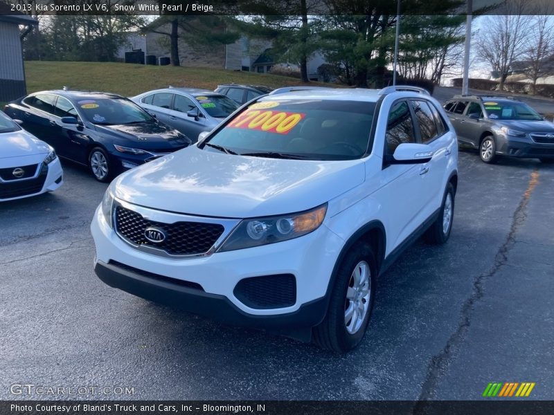Snow White Pearl / Beige 2013 Kia Sorento LX V6