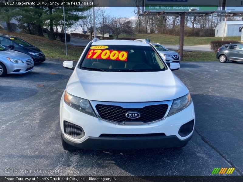 Snow White Pearl / Beige 2013 Kia Sorento LX V6