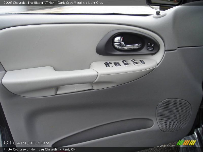 Dark Gray Metallic / Light Gray 2006 Chevrolet TrailBlazer LT 4x4