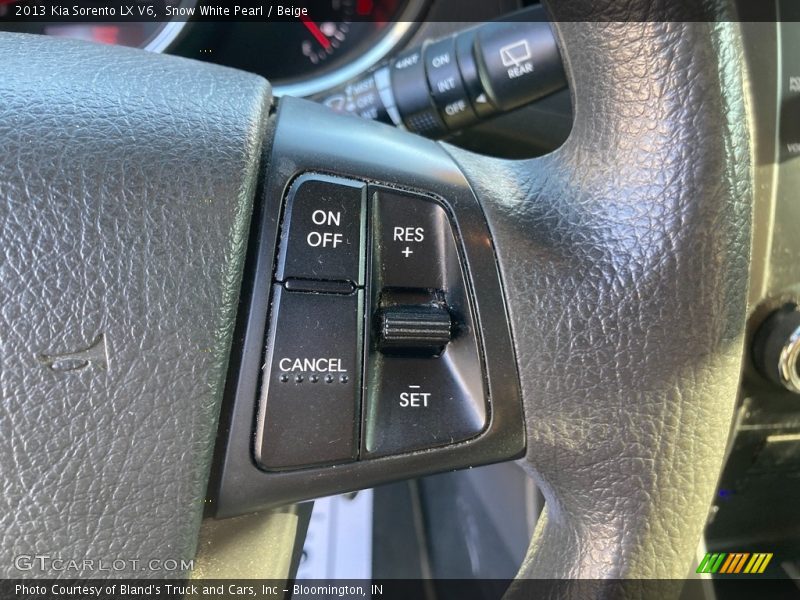 Snow White Pearl / Beige 2013 Kia Sorento LX V6