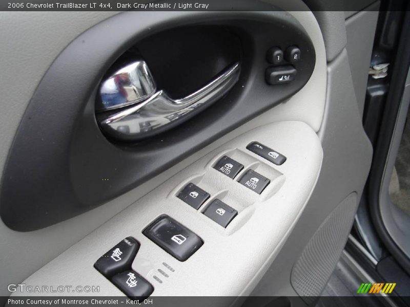 Dark Gray Metallic / Light Gray 2006 Chevrolet TrailBlazer LT 4x4
