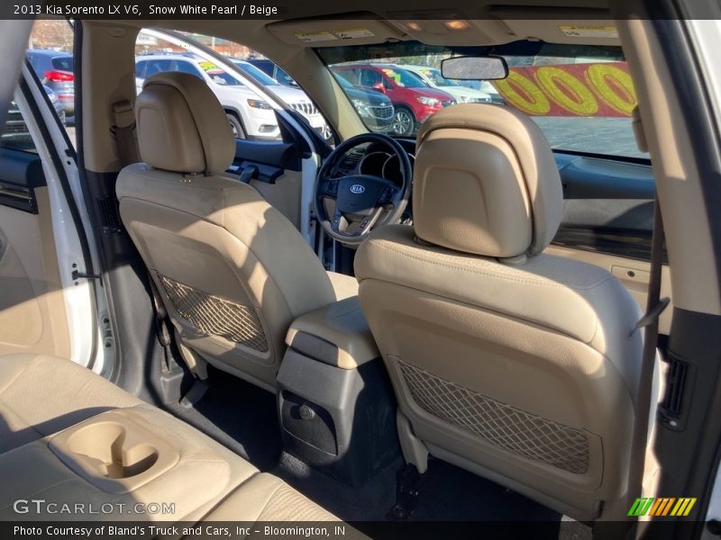 Snow White Pearl / Beige 2013 Kia Sorento LX V6