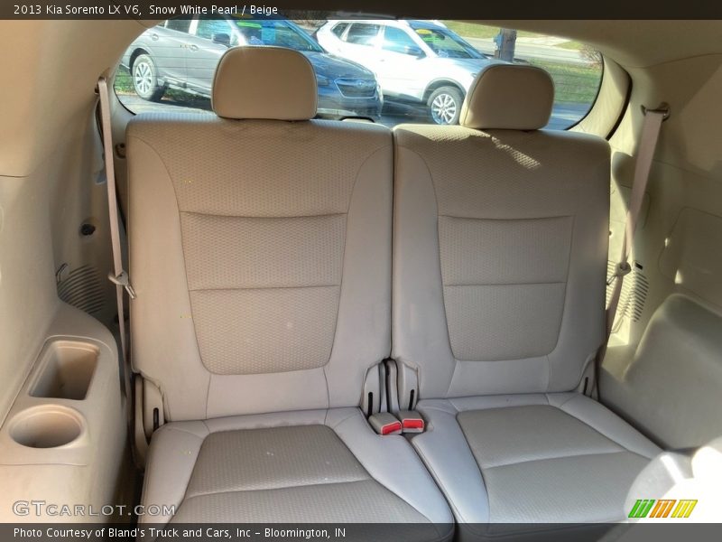 Snow White Pearl / Beige 2013 Kia Sorento LX V6
