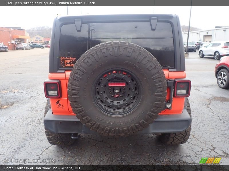 Punkn Metallic / Black 2020 Jeep Wrangler Willys 4x4
