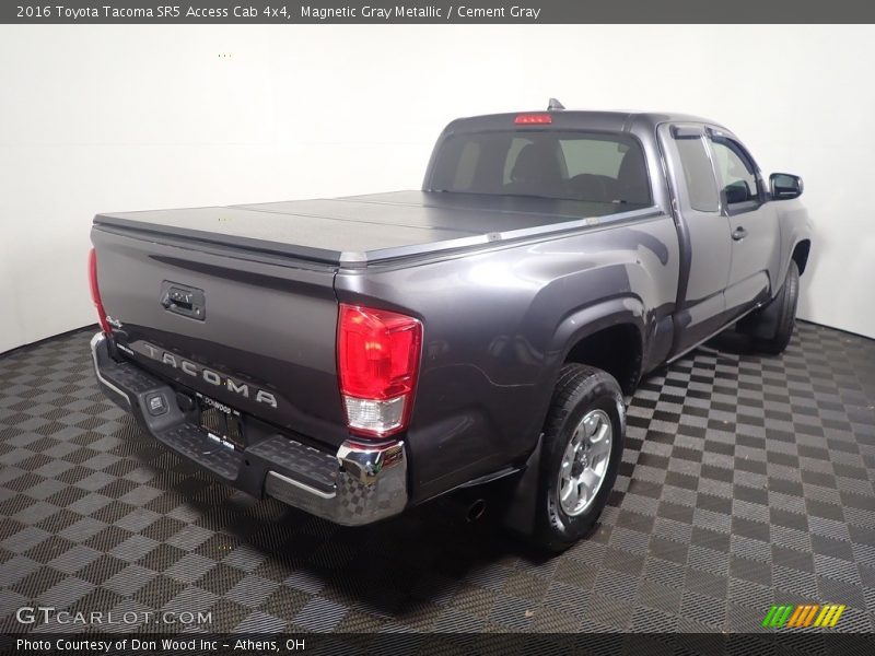 Magnetic Gray Metallic / Cement Gray 2016 Toyota Tacoma SR5 Access Cab 4x4