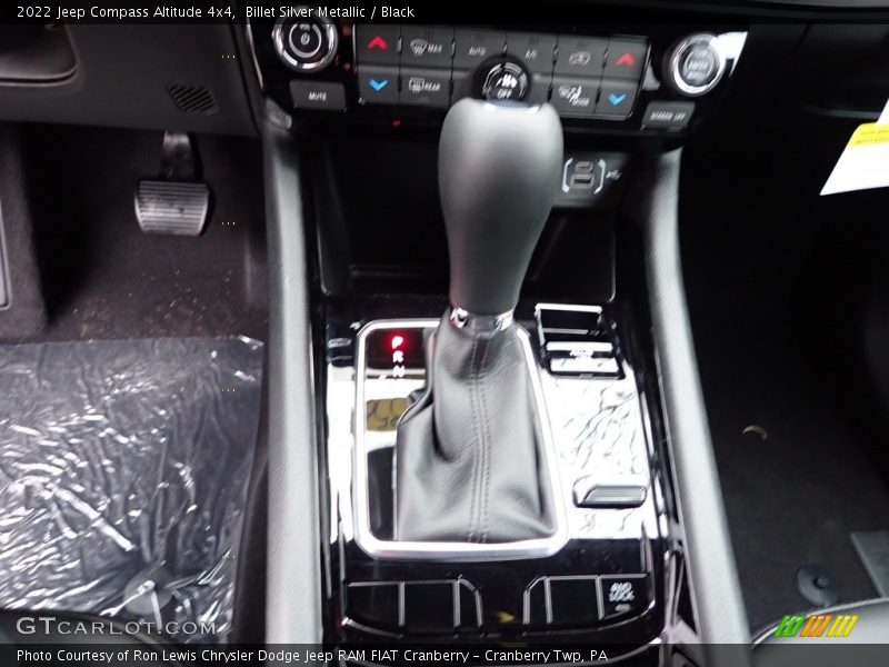  2022 Compass Altitude 4x4 9 Speed Automatic Shifter