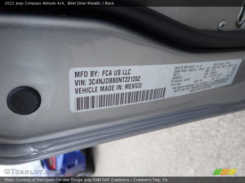 Billet Silver Metallic / Black 2022 Jeep Compass Altitude 4x4