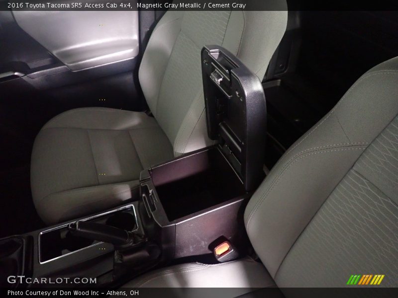 Magnetic Gray Metallic / Cement Gray 2016 Toyota Tacoma SR5 Access Cab 4x4