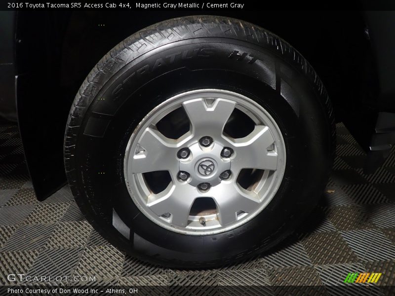 Magnetic Gray Metallic / Cement Gray 2016 Toyota Tacoma SR5 Access Cab 4x4