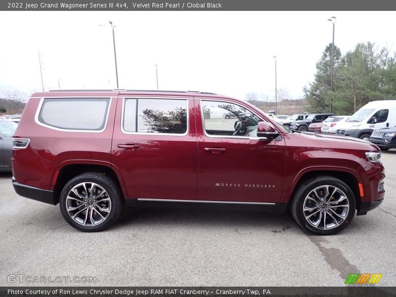 Velvet Red Pearl / Global Black 2022 Jeep Grand Wagoneer Series III 4x4