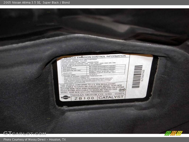 Super Black / Blond 2005 Nissan Altima 3.5 SE