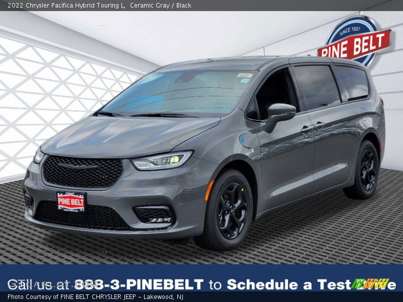 Ceramic Gray / Black 2022 Chrysler Pacifica Hybrid Touring L