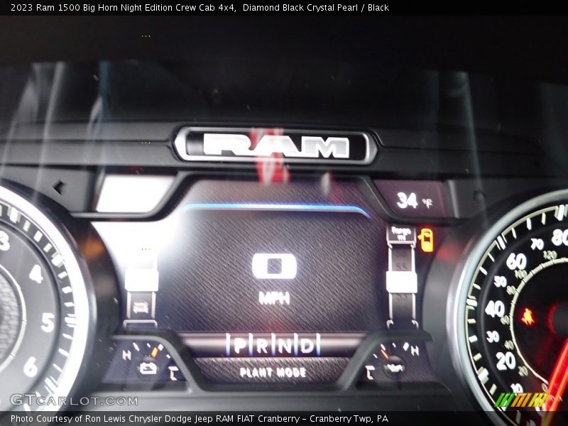  2023 1500 Big Horn Night Edition Crew Cab 4x4 Big Horn Night Edition Crew Cab 4x4 Gauges