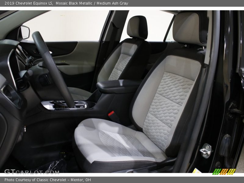 Mosaic Black Metallic / Medium Ash Gray 2019 Chevrolet Equinox LS