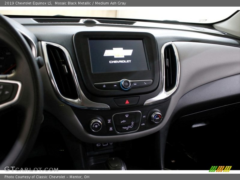 Mosaic Black Metallic / Medium Ash Gray 2019 Chevrolet Equinox LS