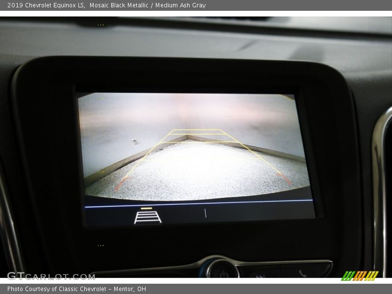 Mosaic Black Metallic / Medium Ash Gray 2019 Chevrolet Equinox LS