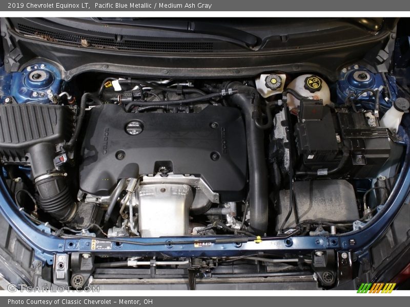 Pacific Blue Metallic / Medium Ash Gray 2019 Chevrolet Equinox LT