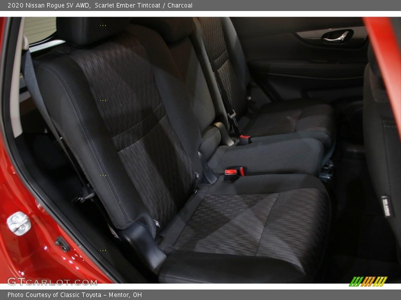 Scarlet Ember Tintcoat / Charcoal 2020 Nissan Rogue SV AWD