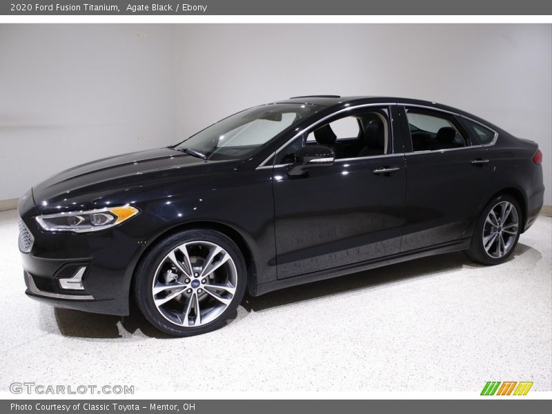 Front 3/4 View of 2020 Fusion Titanium