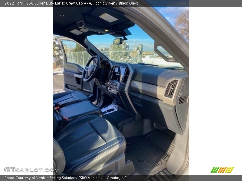 Iconic Silver / Black Onyx 2022 Ford F350 Super Duty Lariat Crew Cab 4x4