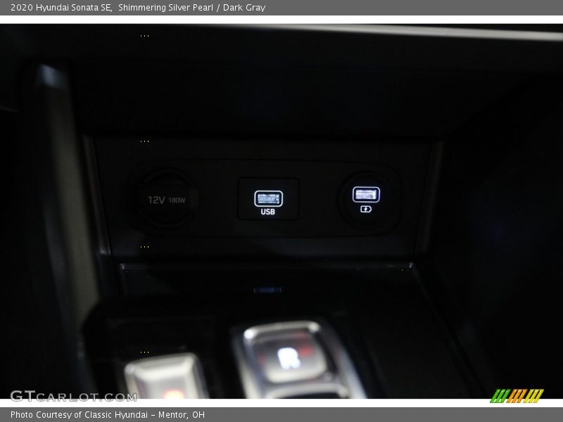 Shimmering Silver Pearl / Dark Gray 2020 Hyundai Sonata SE