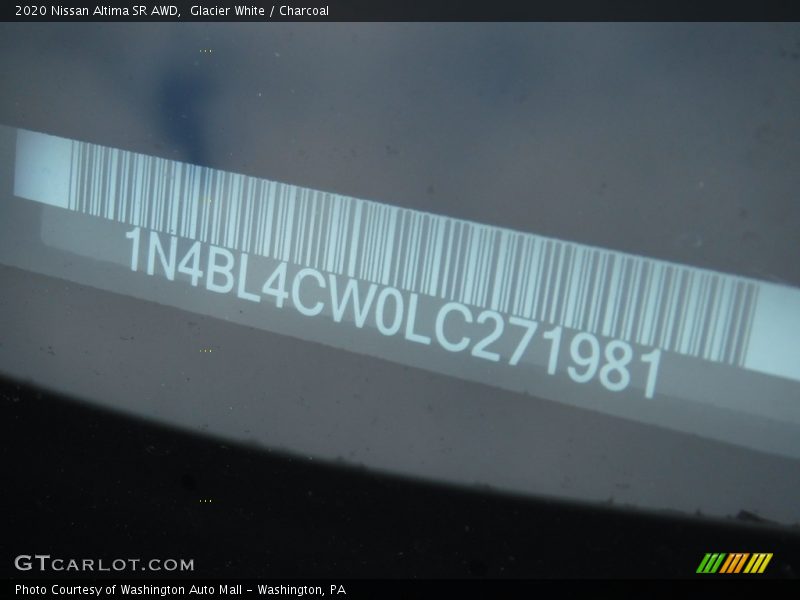 Glacier White / Charcoal 2020 Nissan Altima SR AWD
