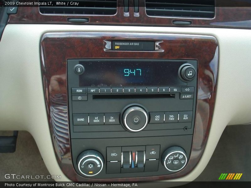 White / Gray 2009 Chevrolet Impala LT