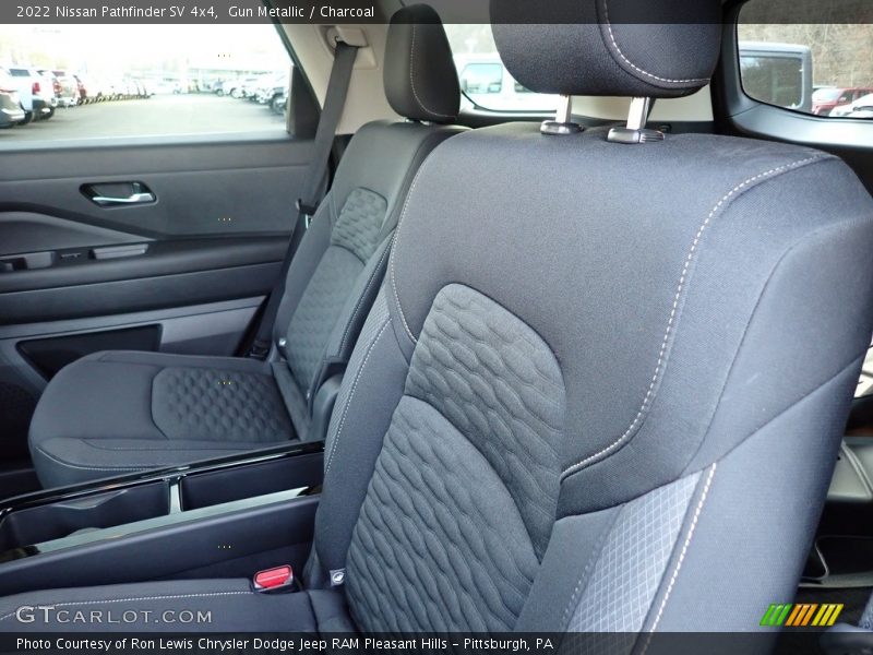 Gun Metallic / Charcoal 2022 Nissan Pathfinder SV 4x4