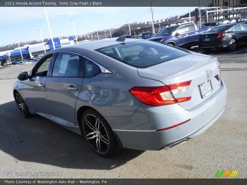 Sonic Gray Pearl / Black 2021 Honda Accord Touring