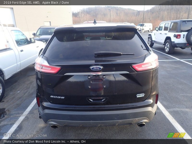 Agate Black / Dune 2019 Ford Edge SEL AWD