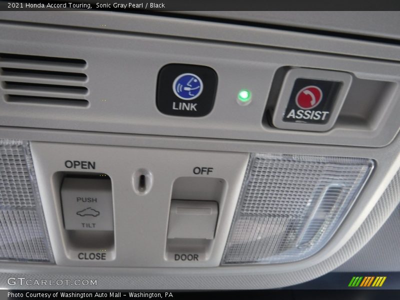 Sonic Gray Pearl / Black 2021 Honda Accord Touring