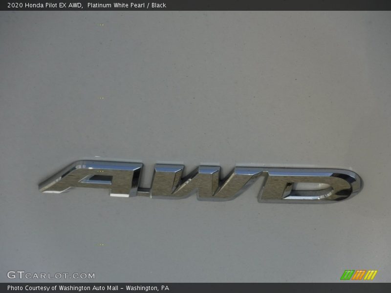 Platinum White Pearl / Black 2020 Honda Pilot EX AWD